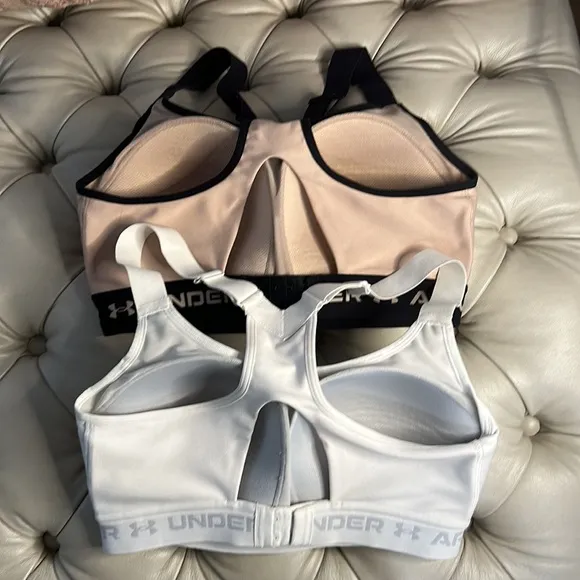💗 2 Under Armour Women’s Compression Sports Bras Size 34D💗