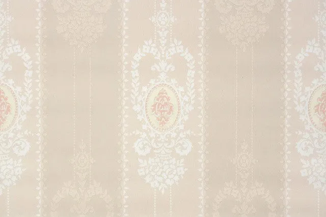 1940s Damask Vintage Wallpaper