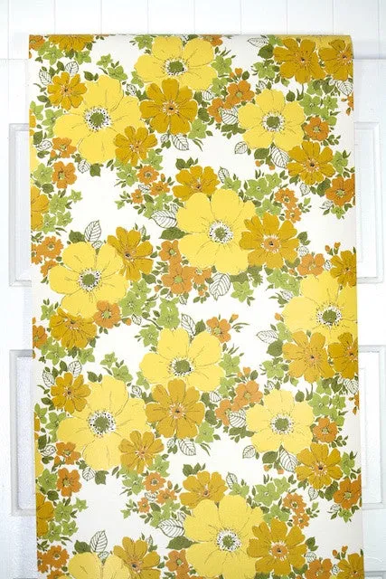 1970s Floral Vintage Wallpaper