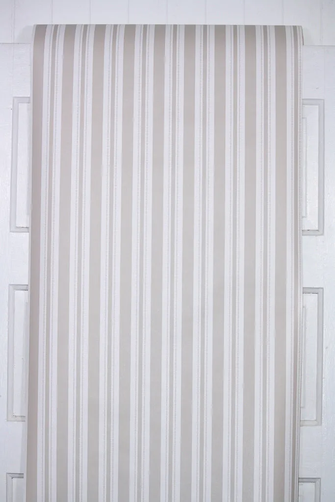 1970s Stripe Vintage Wallpaper