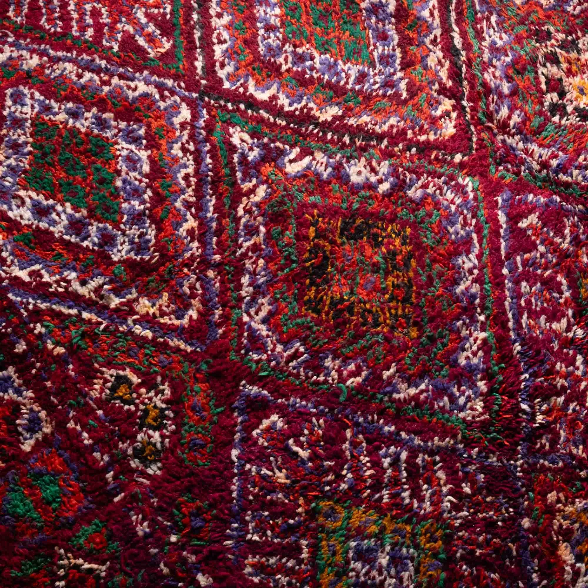 Achwak - vintage beni mguild rug