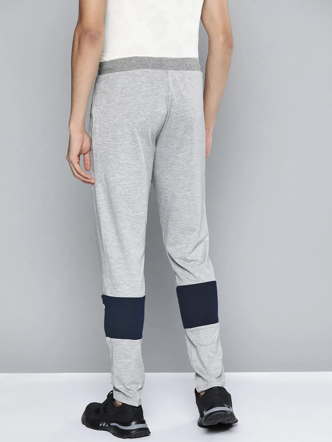 Alcis Men Grey Solid Jogger