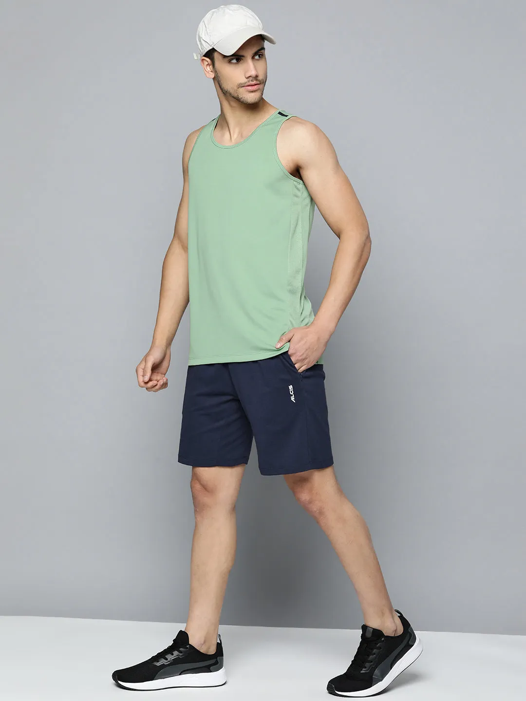 Alcis Men Solid Regular Fit Sports Shorts