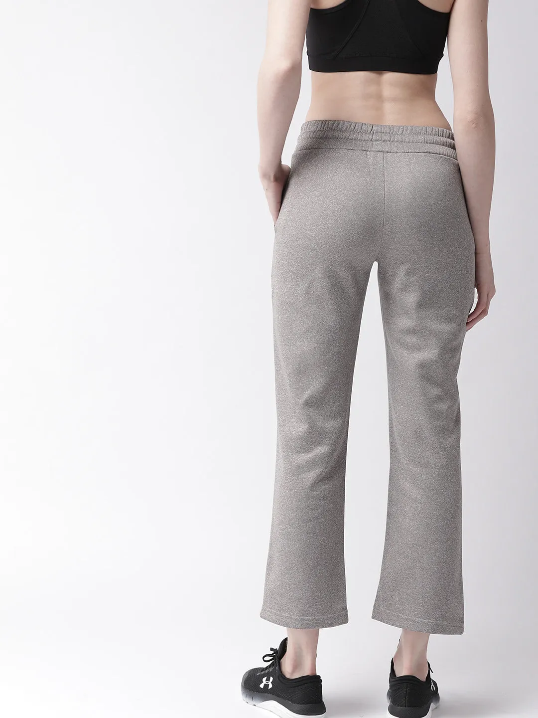 Alcis Women Grey Solid Slim Fit Cropped Track Pants