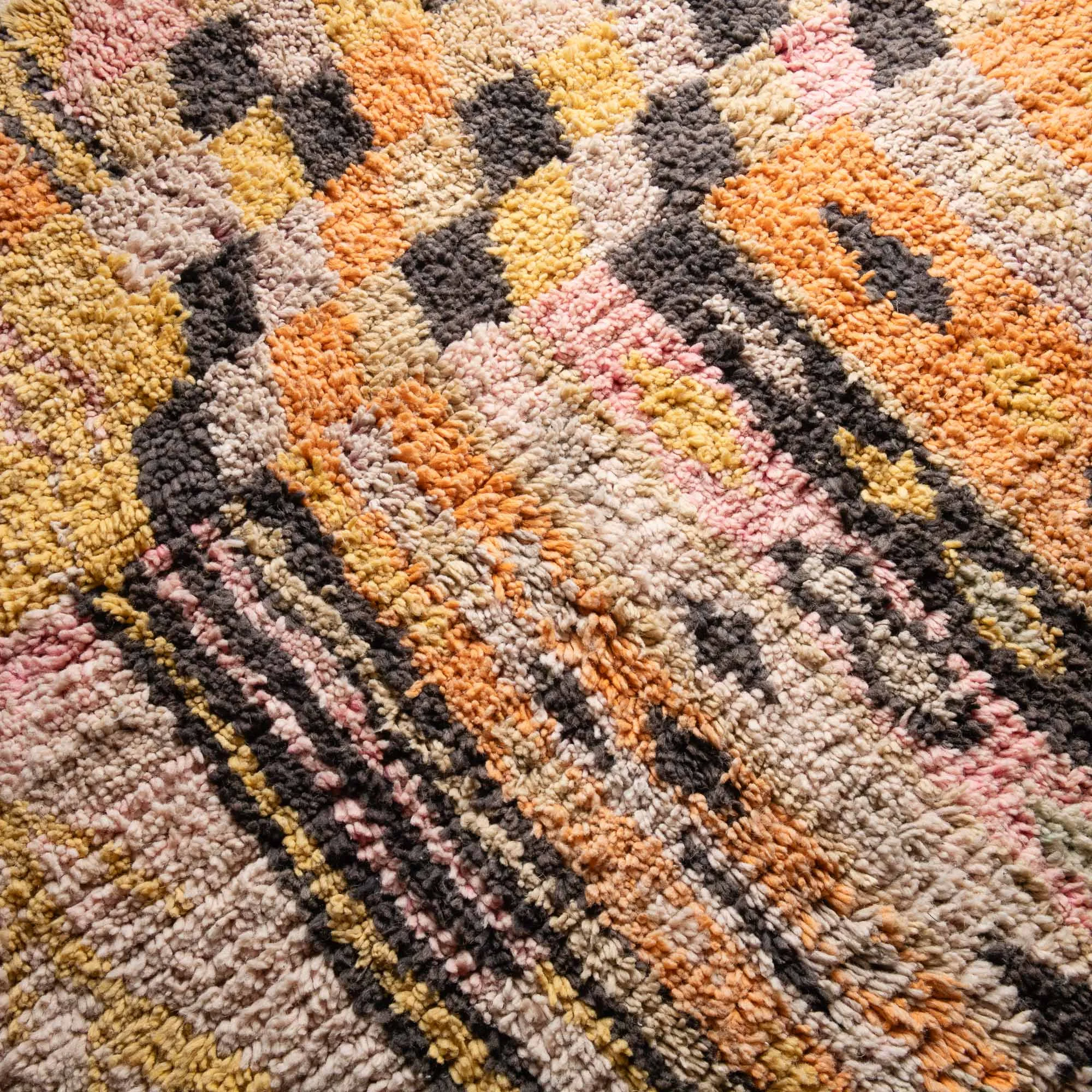 Bahja - vintage boujad rug