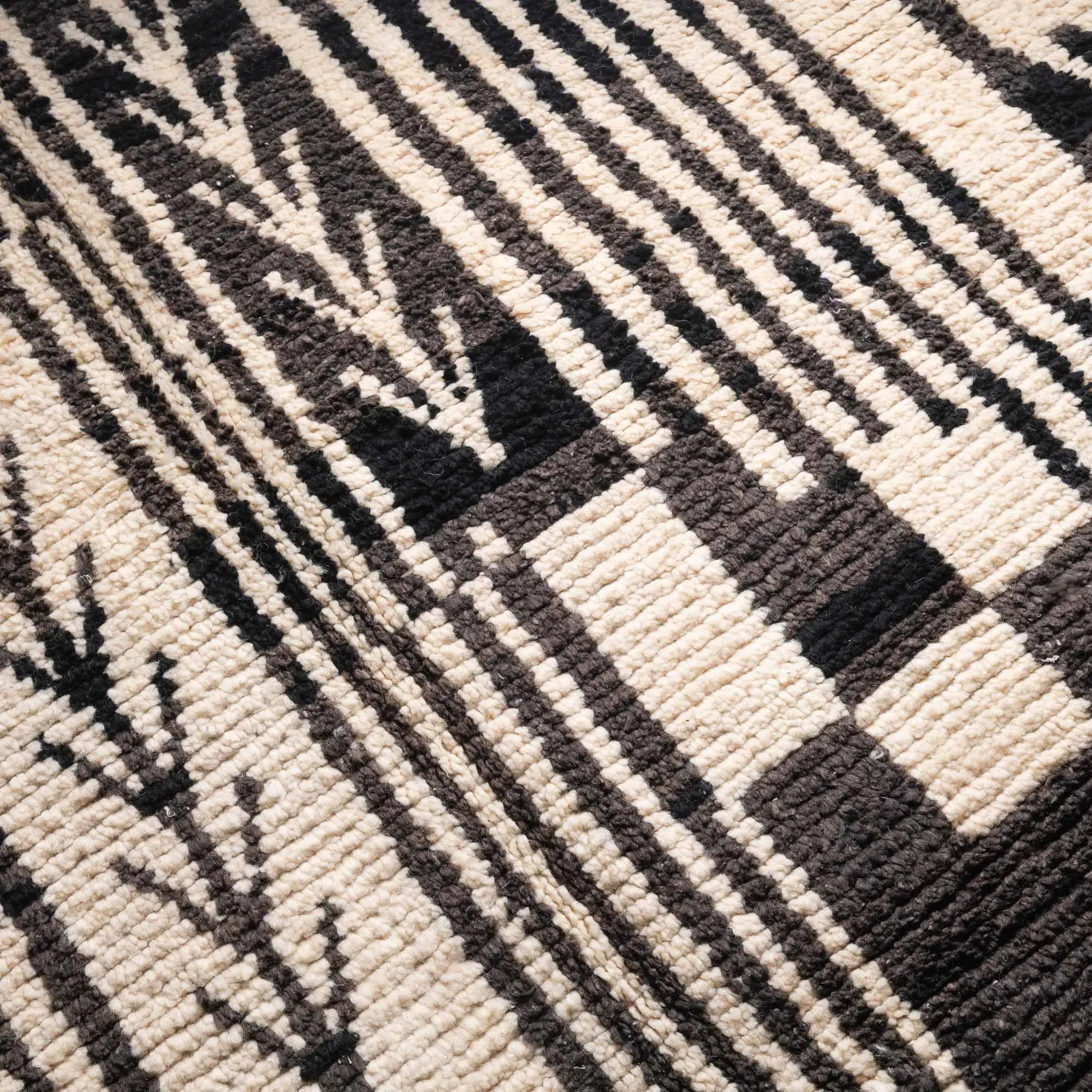 Bayram - vintage boujad rug