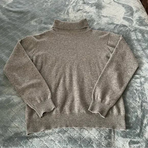 Cashmere images Cozy Gray Cowl Neck Sweater with Relaxed Fit