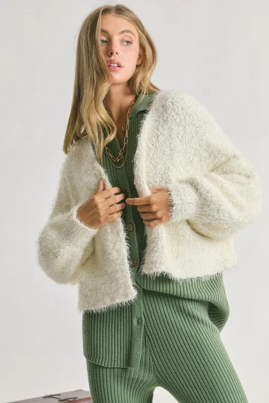Davi & Dani Solid V Neck Cardigan