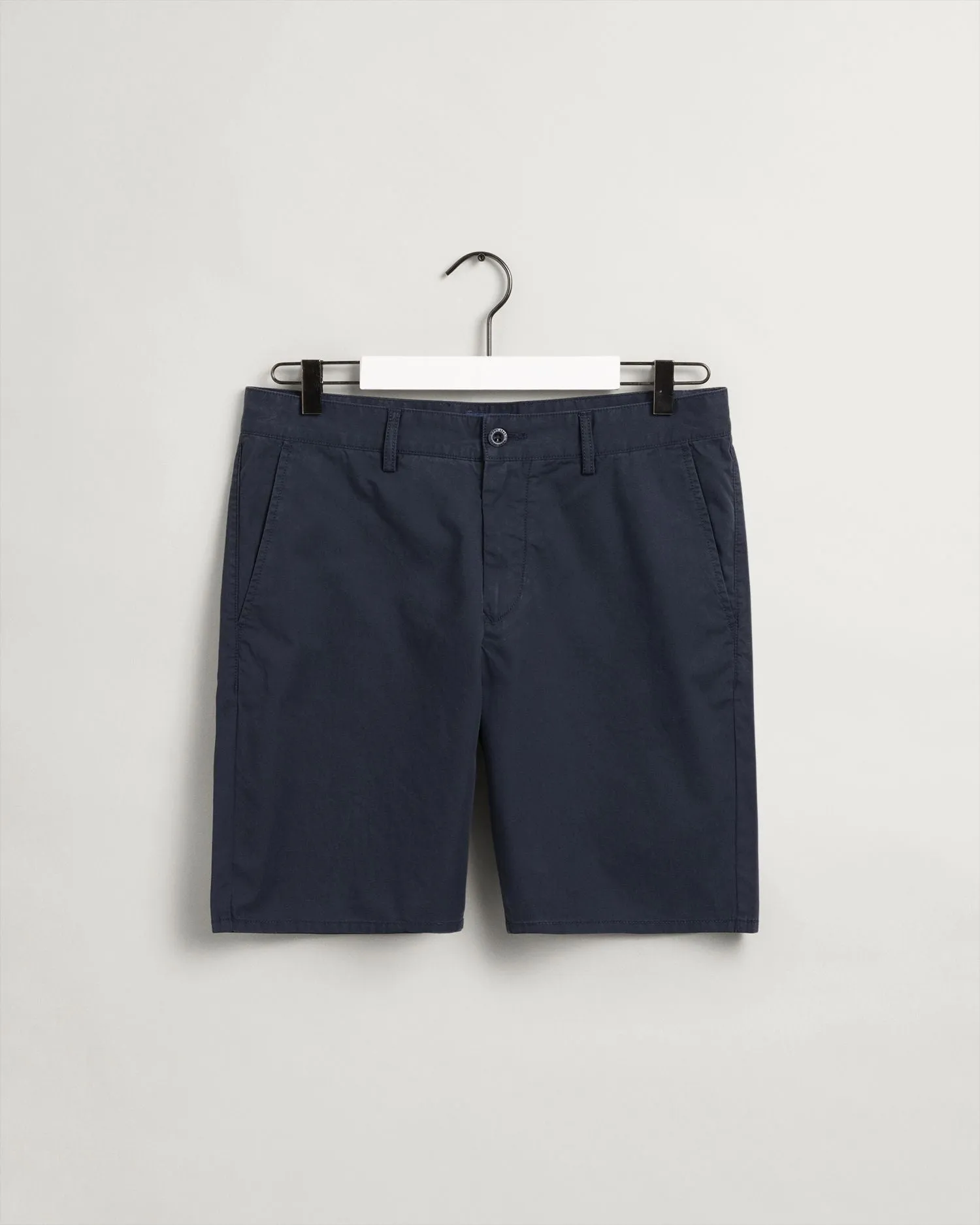 Gant Men's Relaxed Fit Shorts - 2 Colours