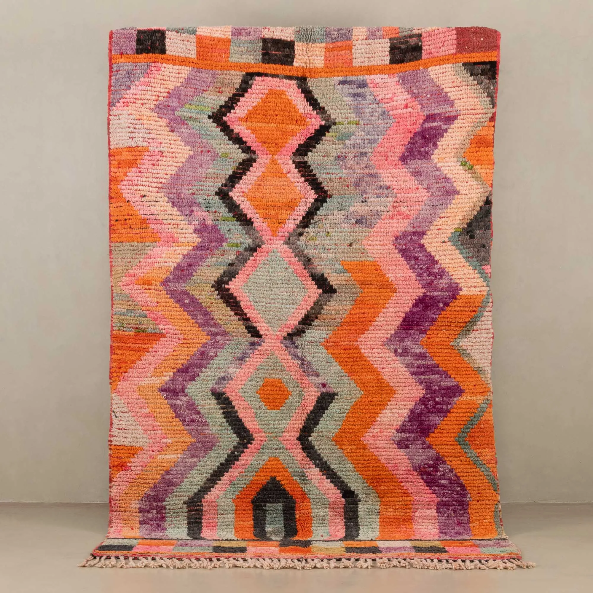 Hennuz - vintage boujad rug