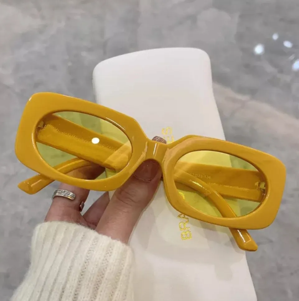Iris Retro Sunglasses