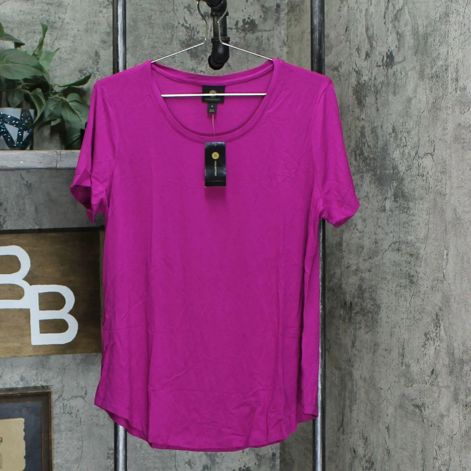 JM Collection Women's Scoop Neck Round Hem Knit Top