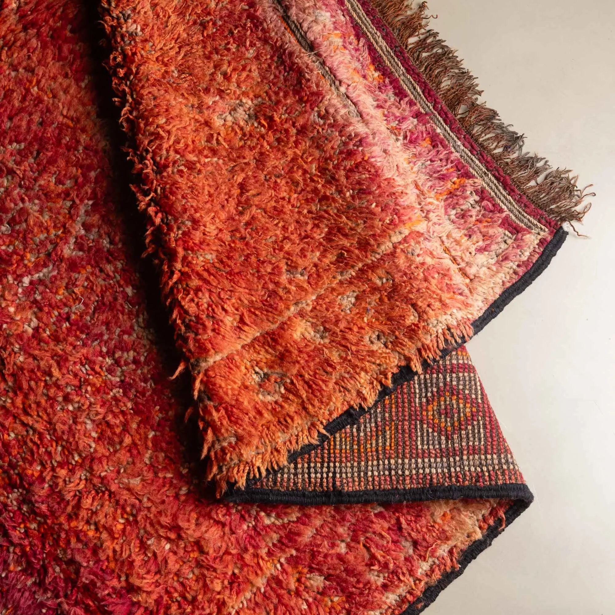 Joud - vintage beni mguild rug