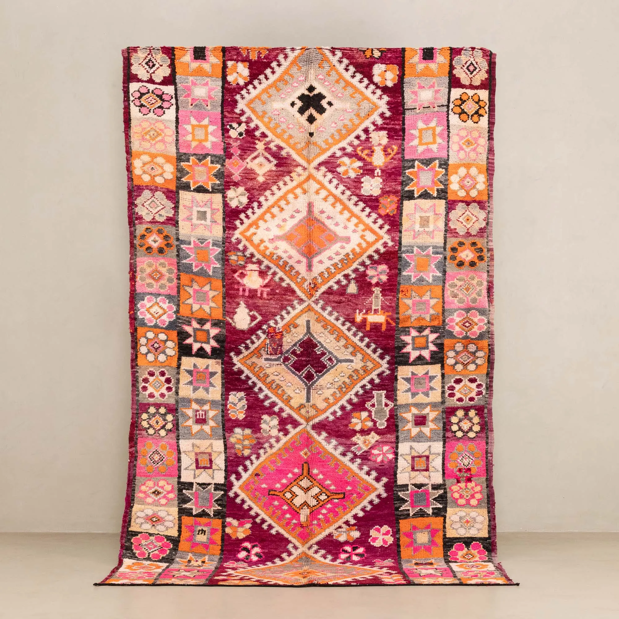 Layal - vintage boujad rug
