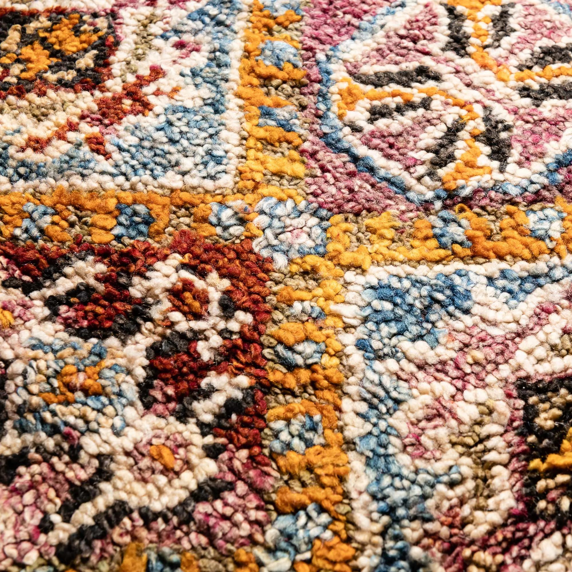 Maissane - vintage boujad rug