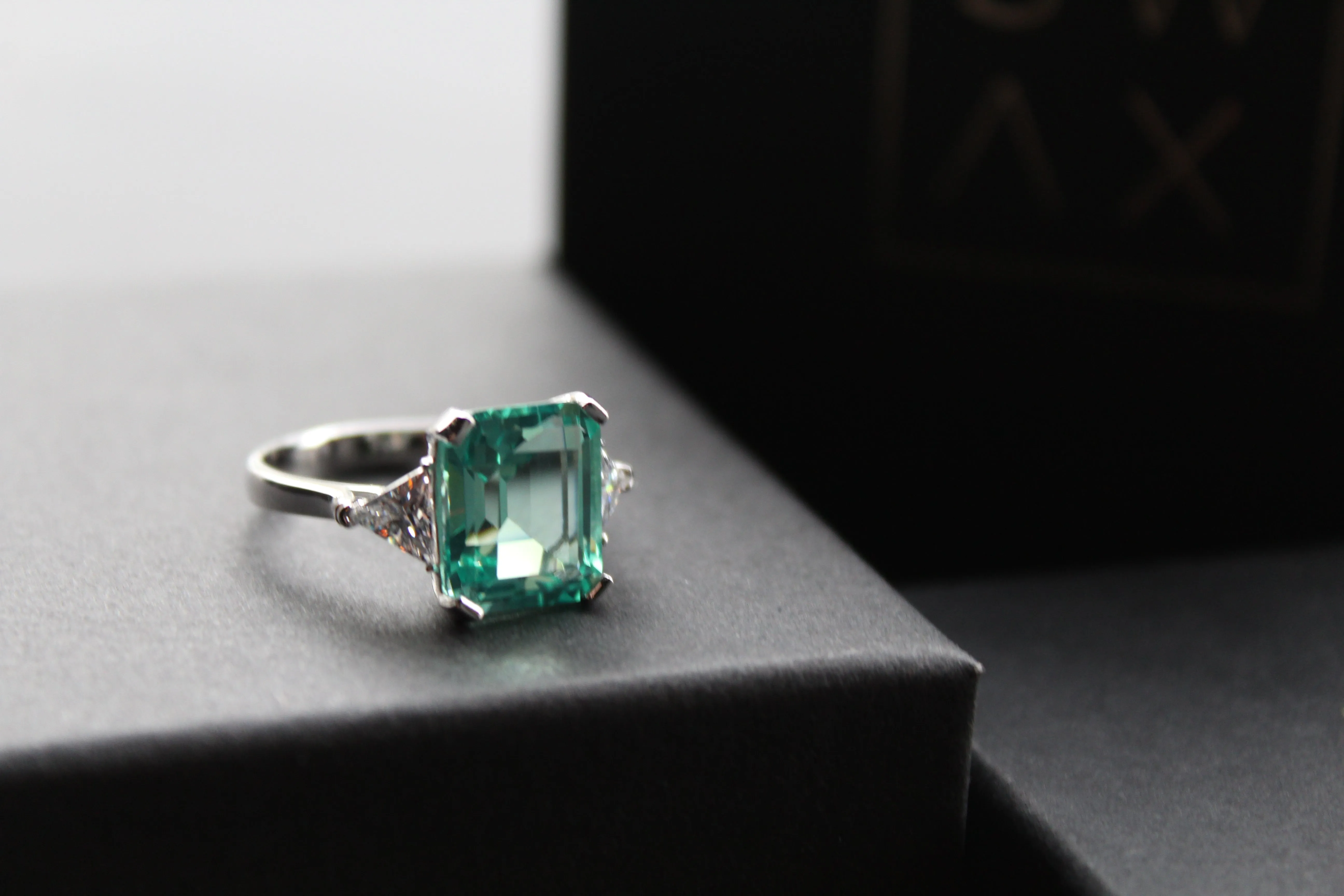Mint Vintage Style Ring