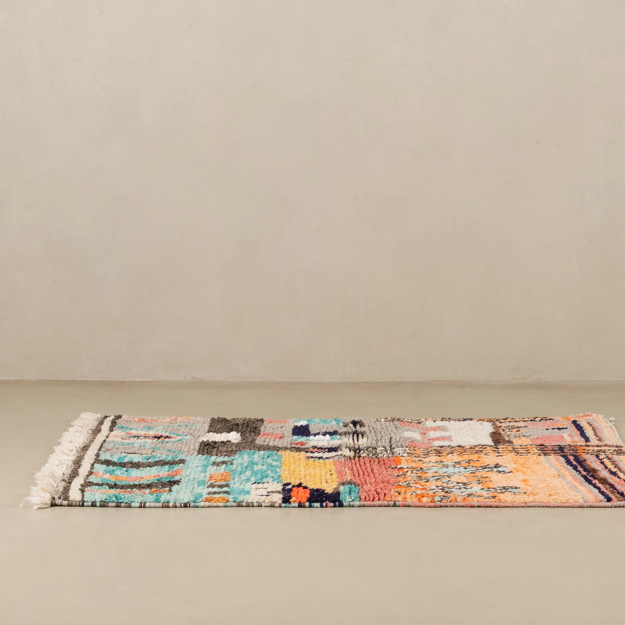 Mnahu - vintage boujad rug