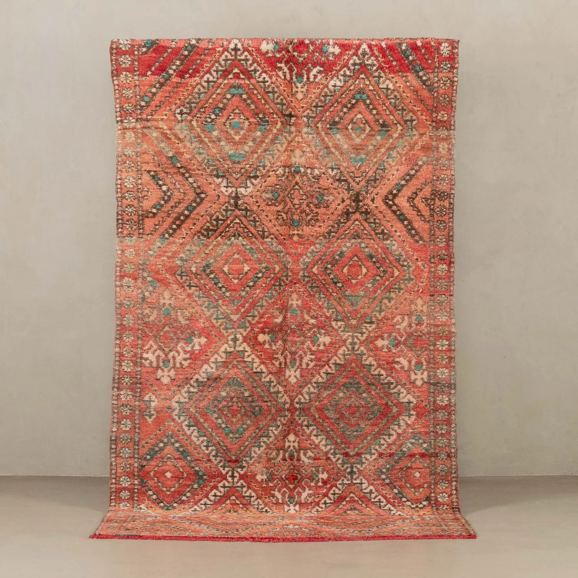 Mounia - vintage boujad rug