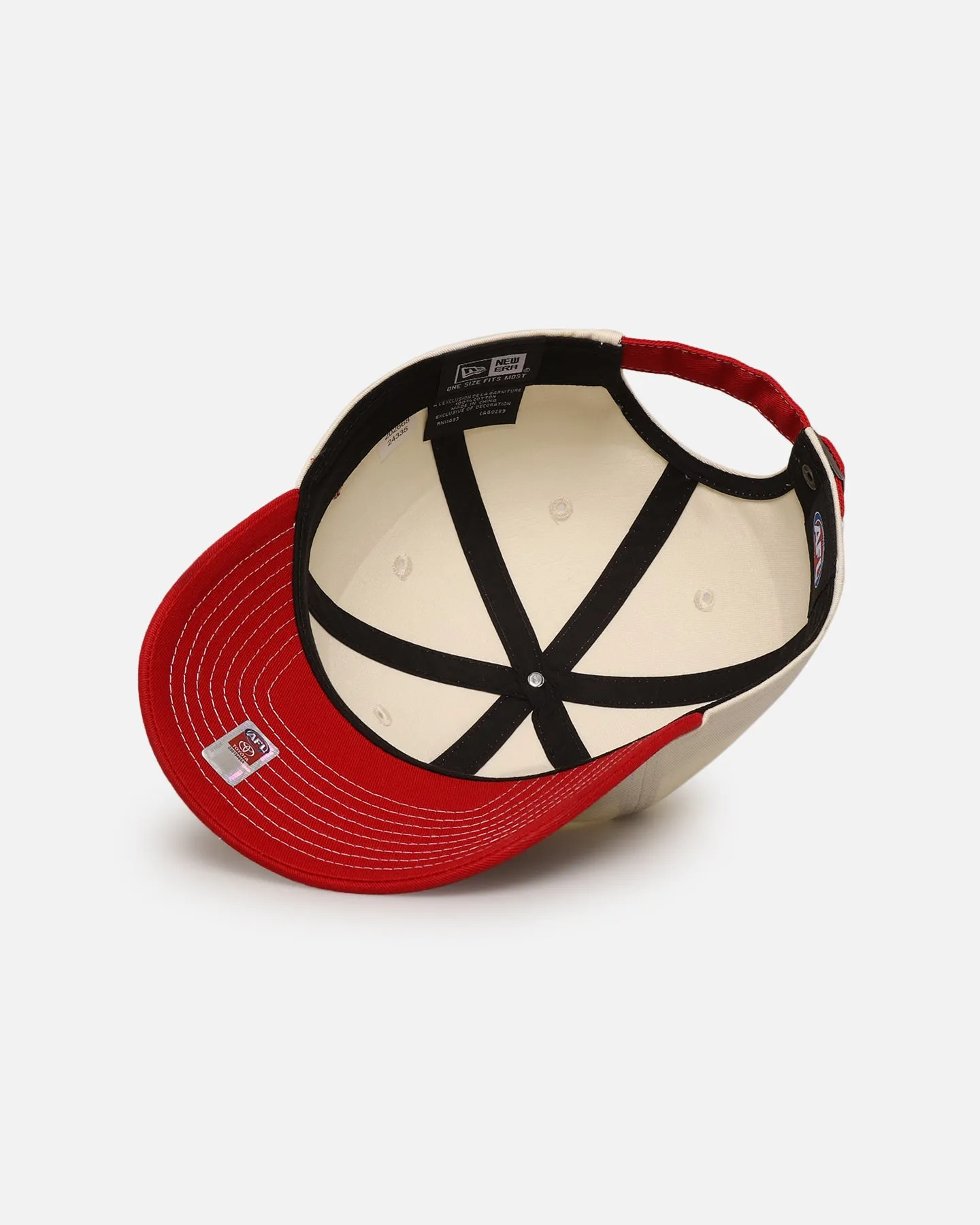 New Era Essendon Bombers 'AFL 2025 2 Tone' Casual Classic Strapback Chrome White