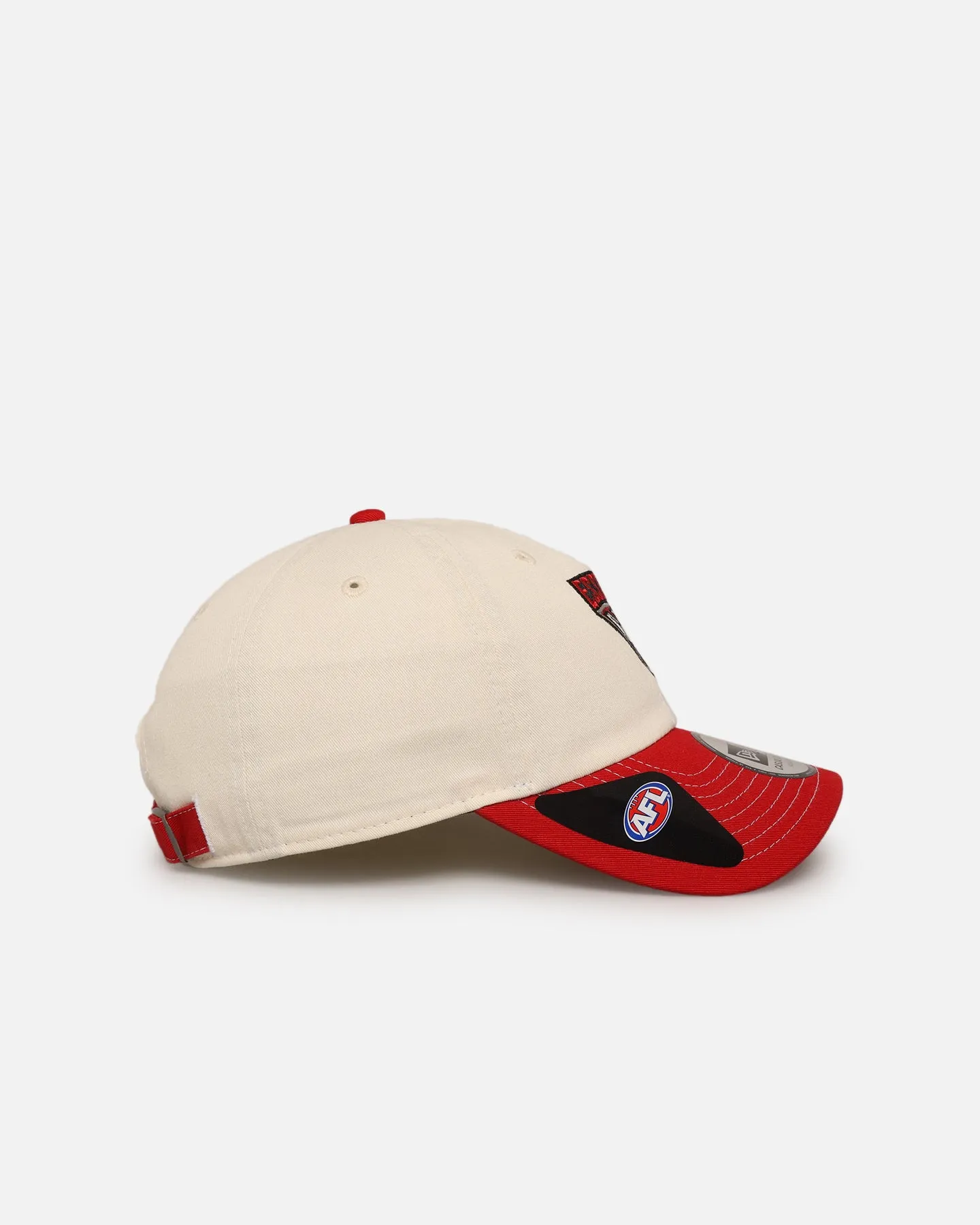 New Era Essendon Bombers 'AFL 2025 2 Tone' Casual Classic Strapback Chrome White