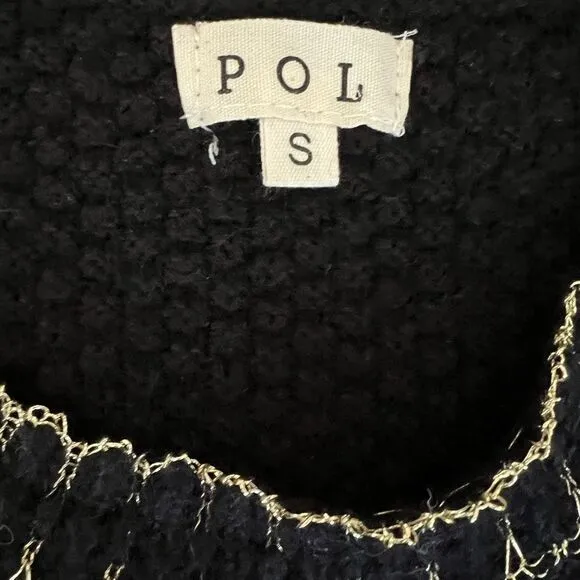 POL Contrast Drop Shoulder Cropped Sweater size small