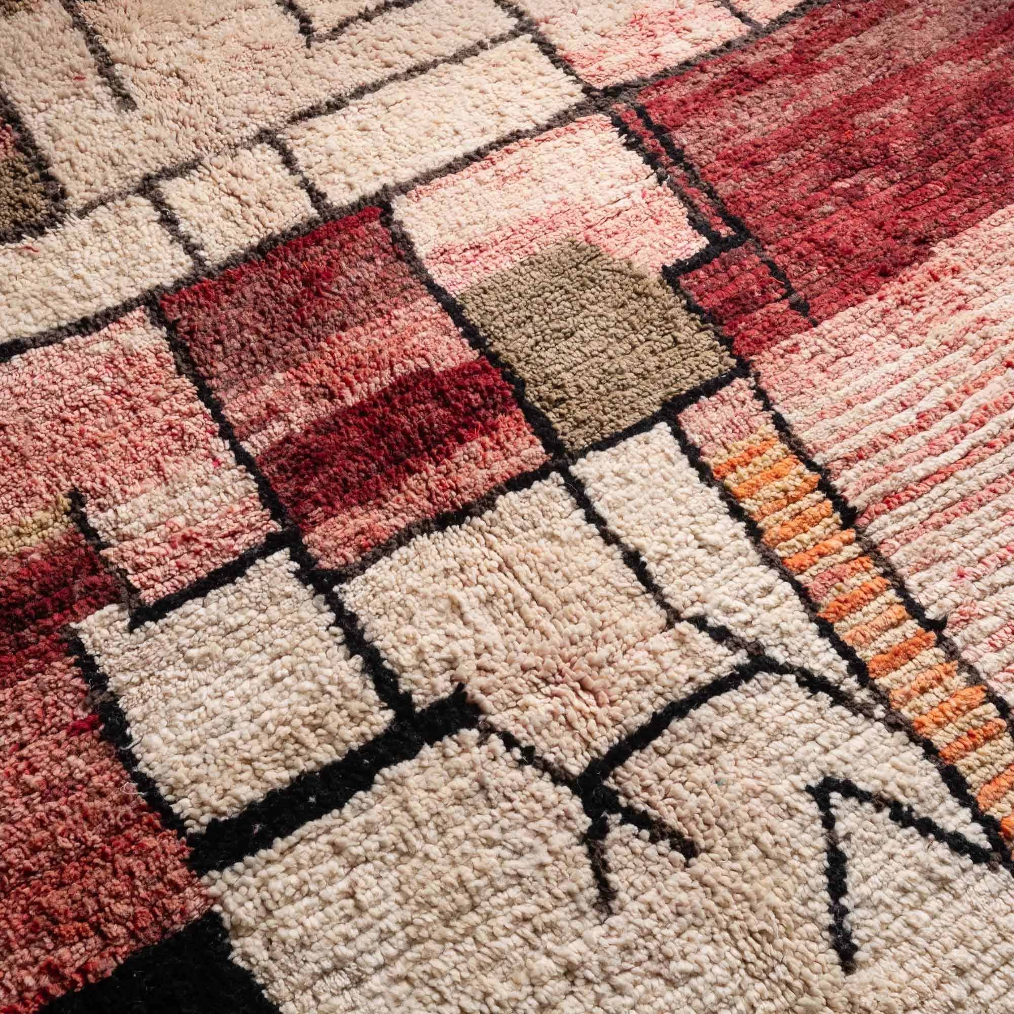 Rawda - vintage boujad rug
