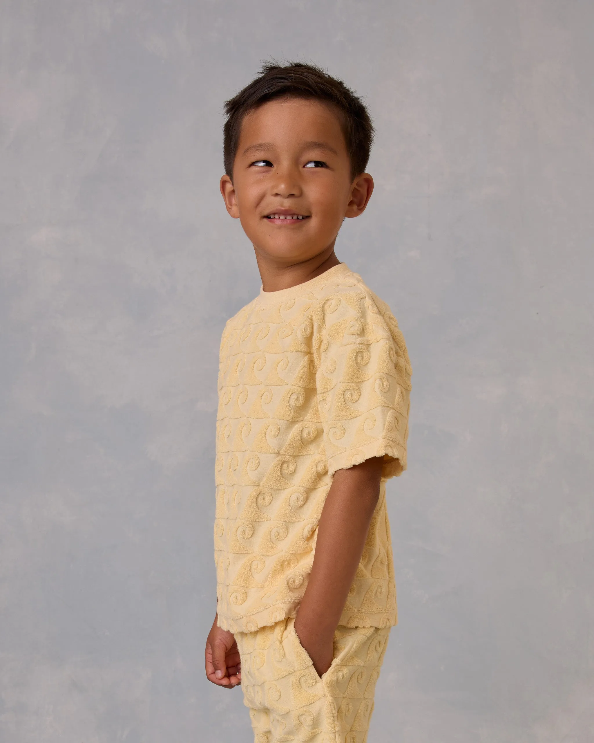 Relaxed Waves Terry Tee