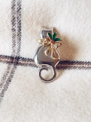 Retro Christmas Cat Brooch