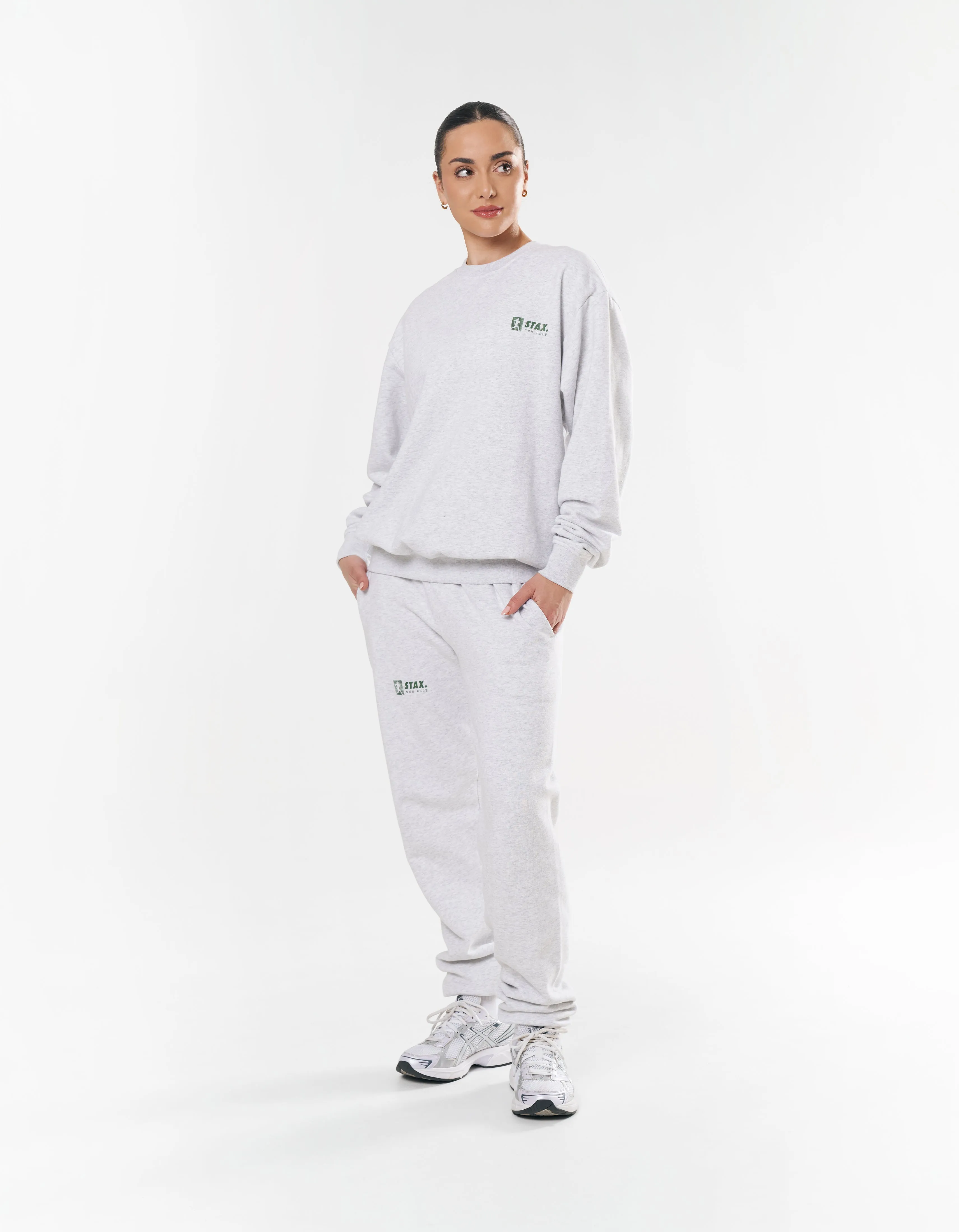 Run Club Crew - Grey Marle