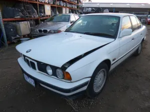 S2669 5' E34 Sedan 525i M20 MANUAL 1989/04
