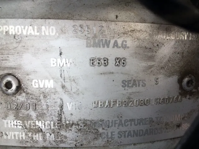 S2846 X5 E53 SAV 4.4i M62 AUTO 2000/09