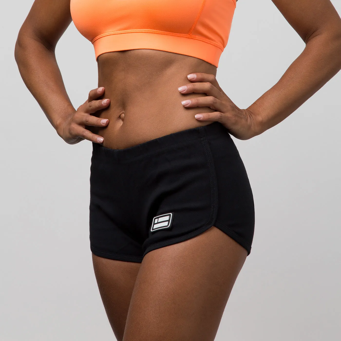 Short Running Black / Black