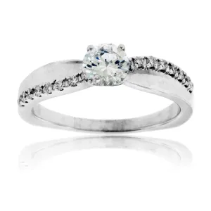 Simply Classic Round Diamond Engagement Ring