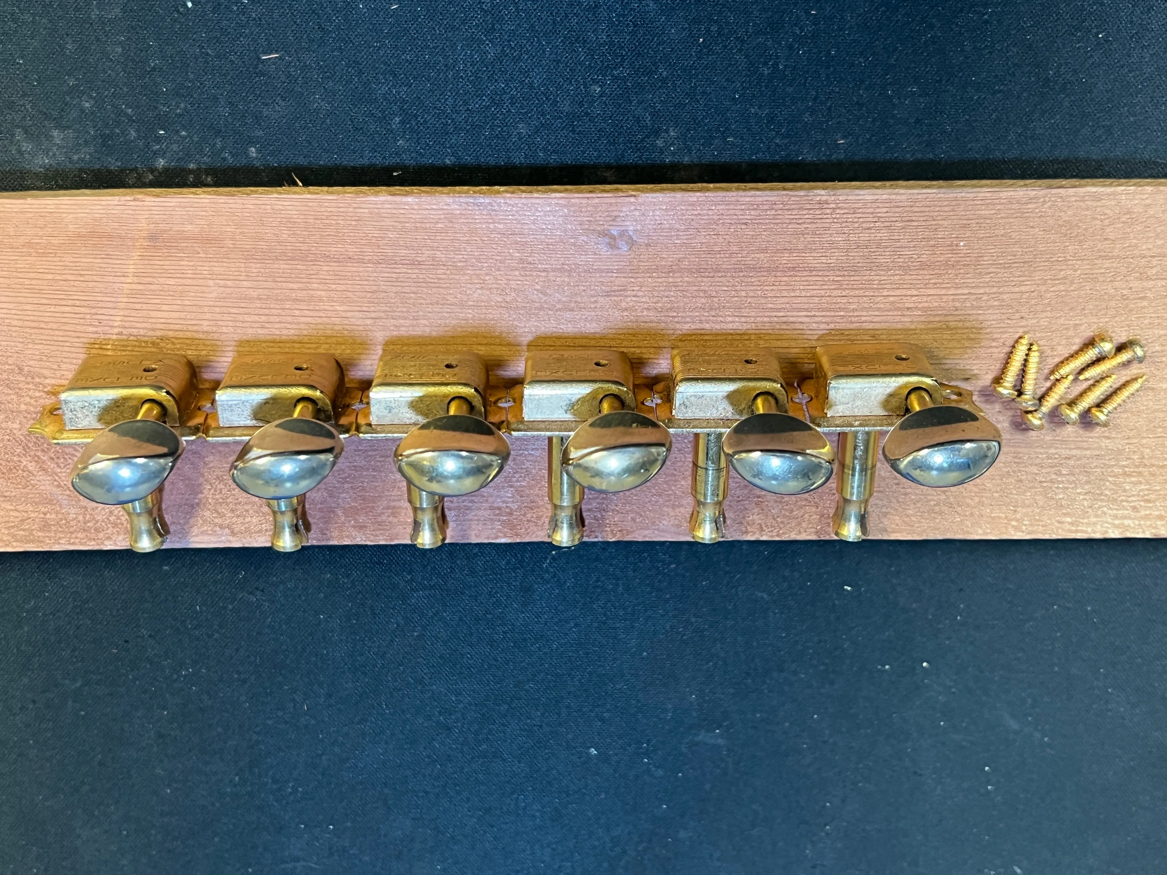SOLD - Fender Double line gold tuners w/screws, no bushings. 1964-1969