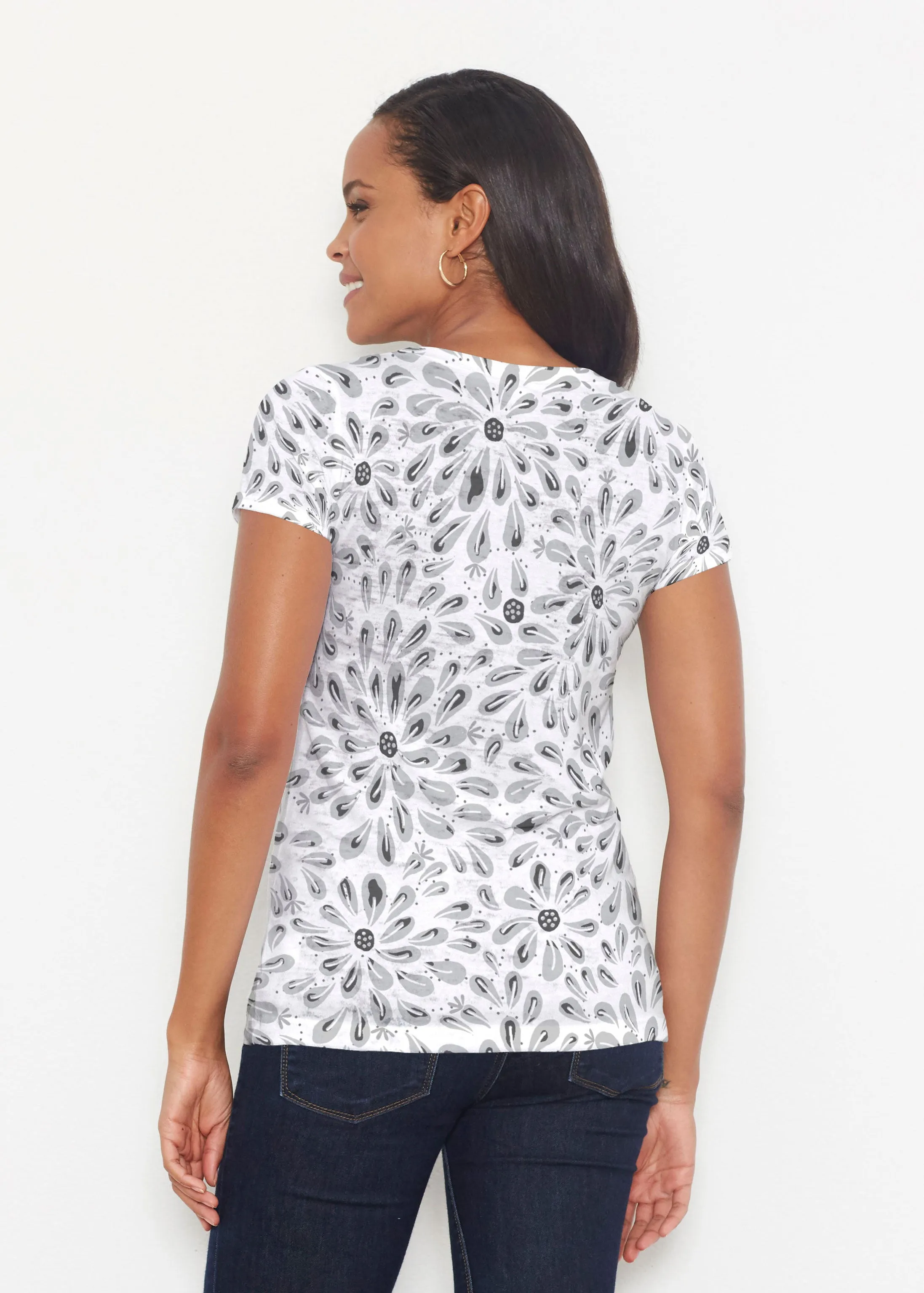 Splashy Dots Black (7921) ~ Short Sleeve Scoop Shirt