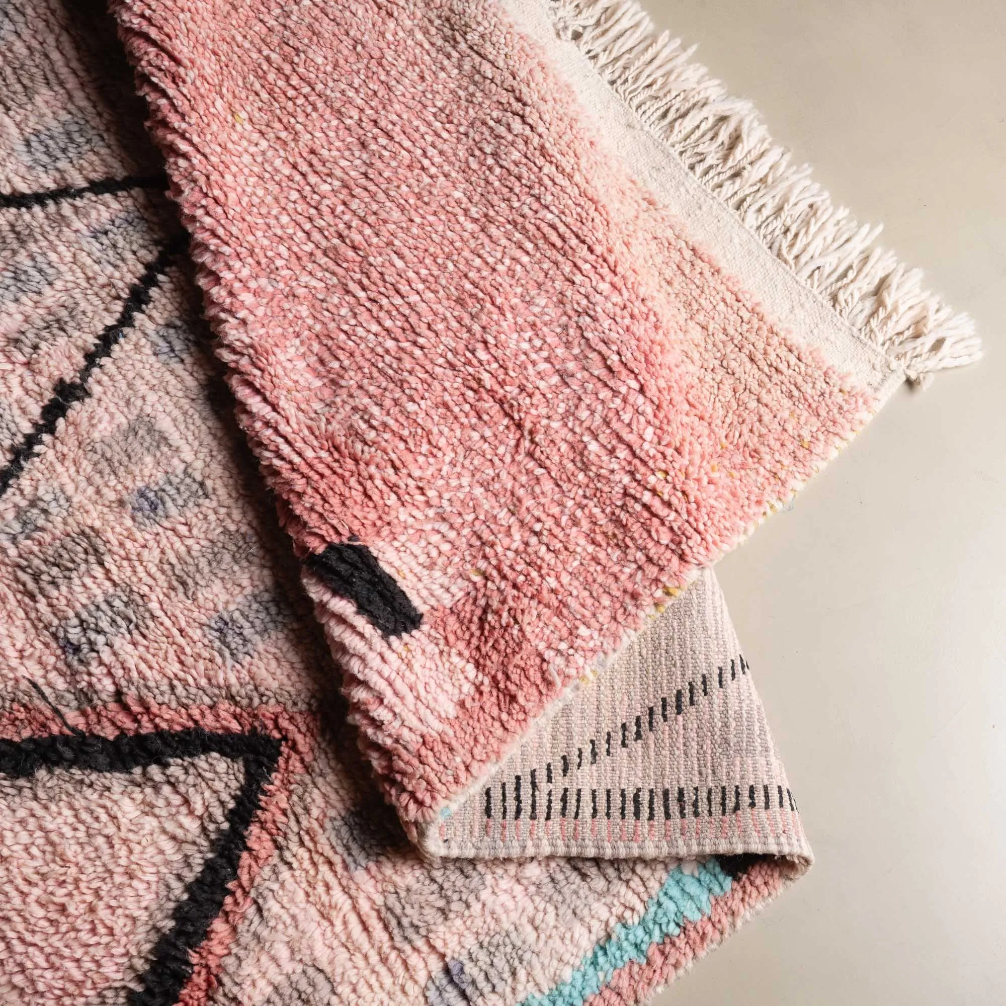 Taballutt - vintage boujad rug