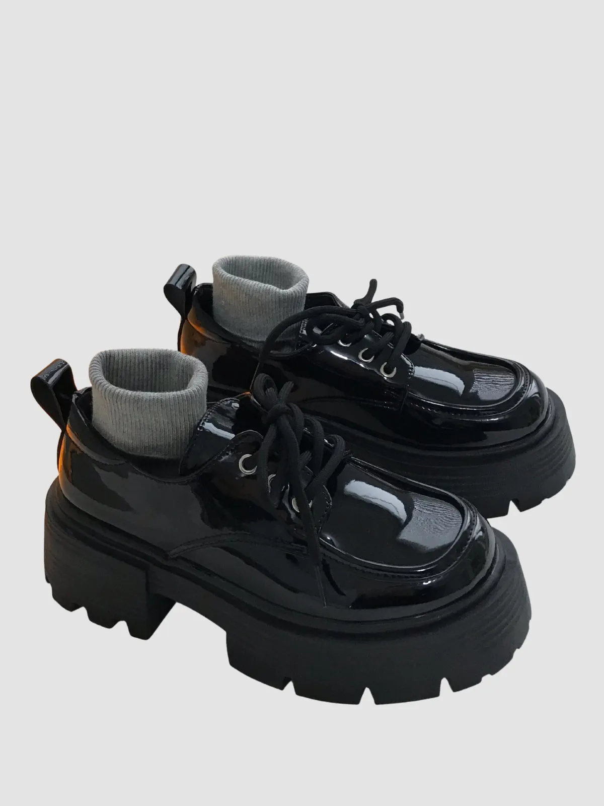 Thick Soled Leather Women Retro Shoes