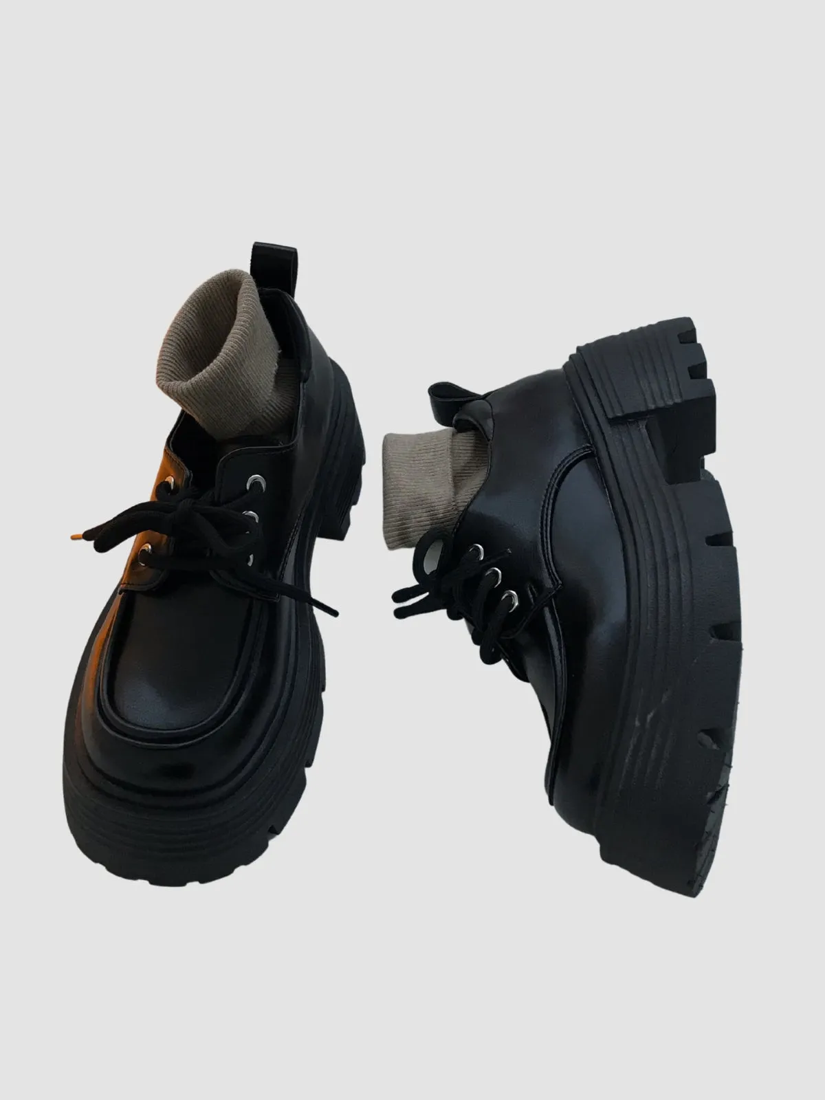 Thick Soled Leather Women Retro Shoes