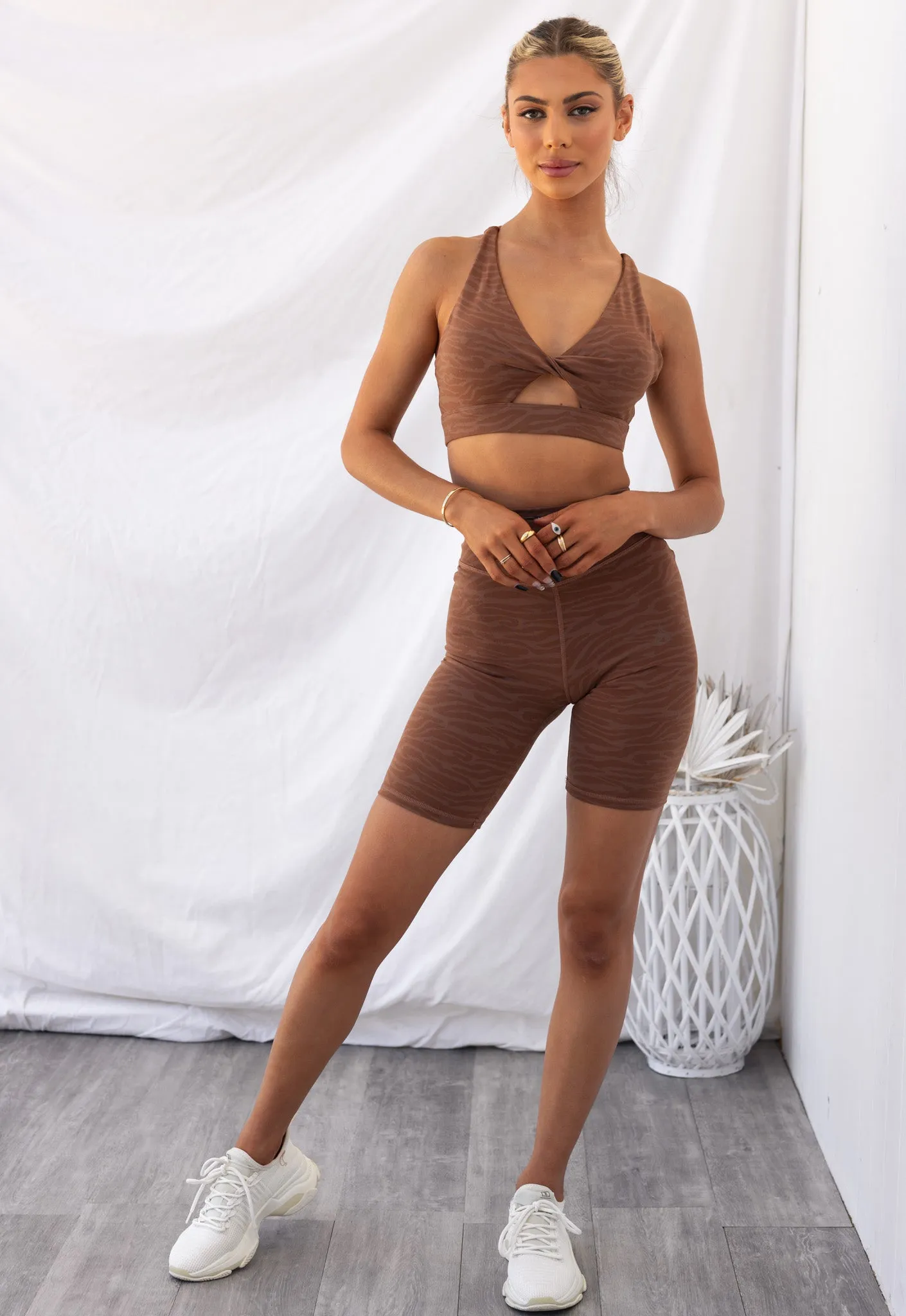 Twist Sports Bra - Chocolate Zebra