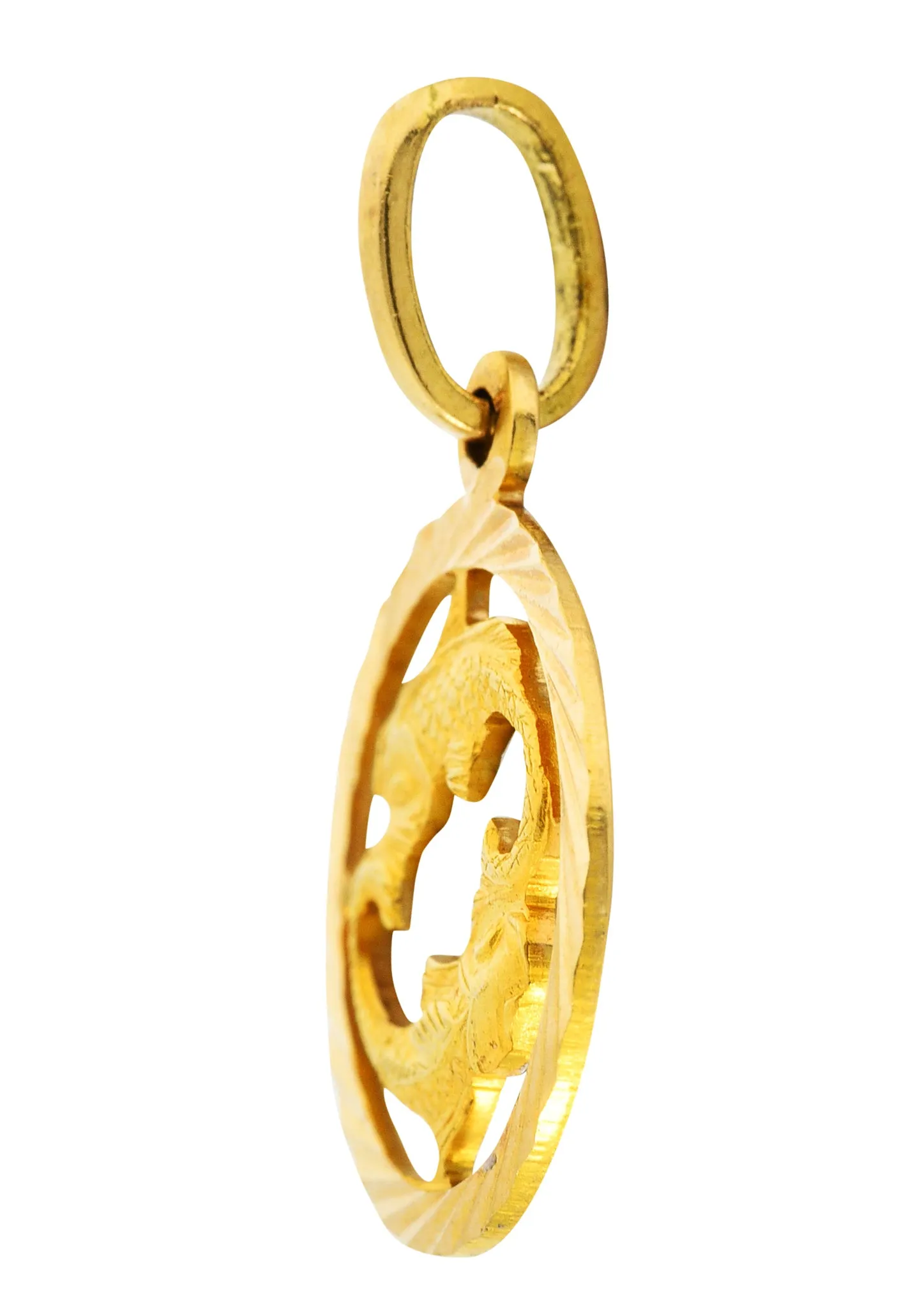 Vintage 18 Karat Gold Pisces Zodiac Charm