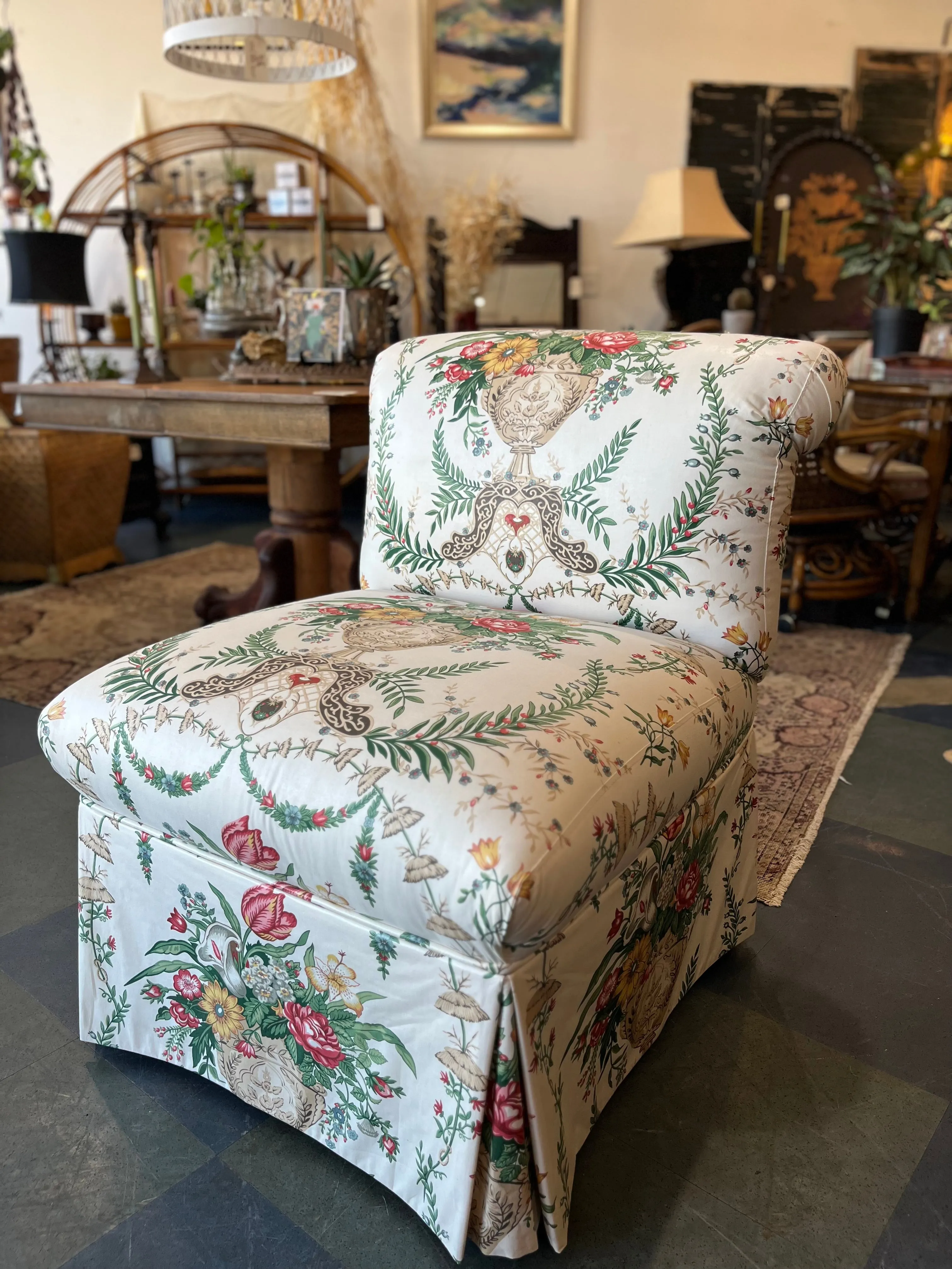 Vintage Floral Style Slipper Chair