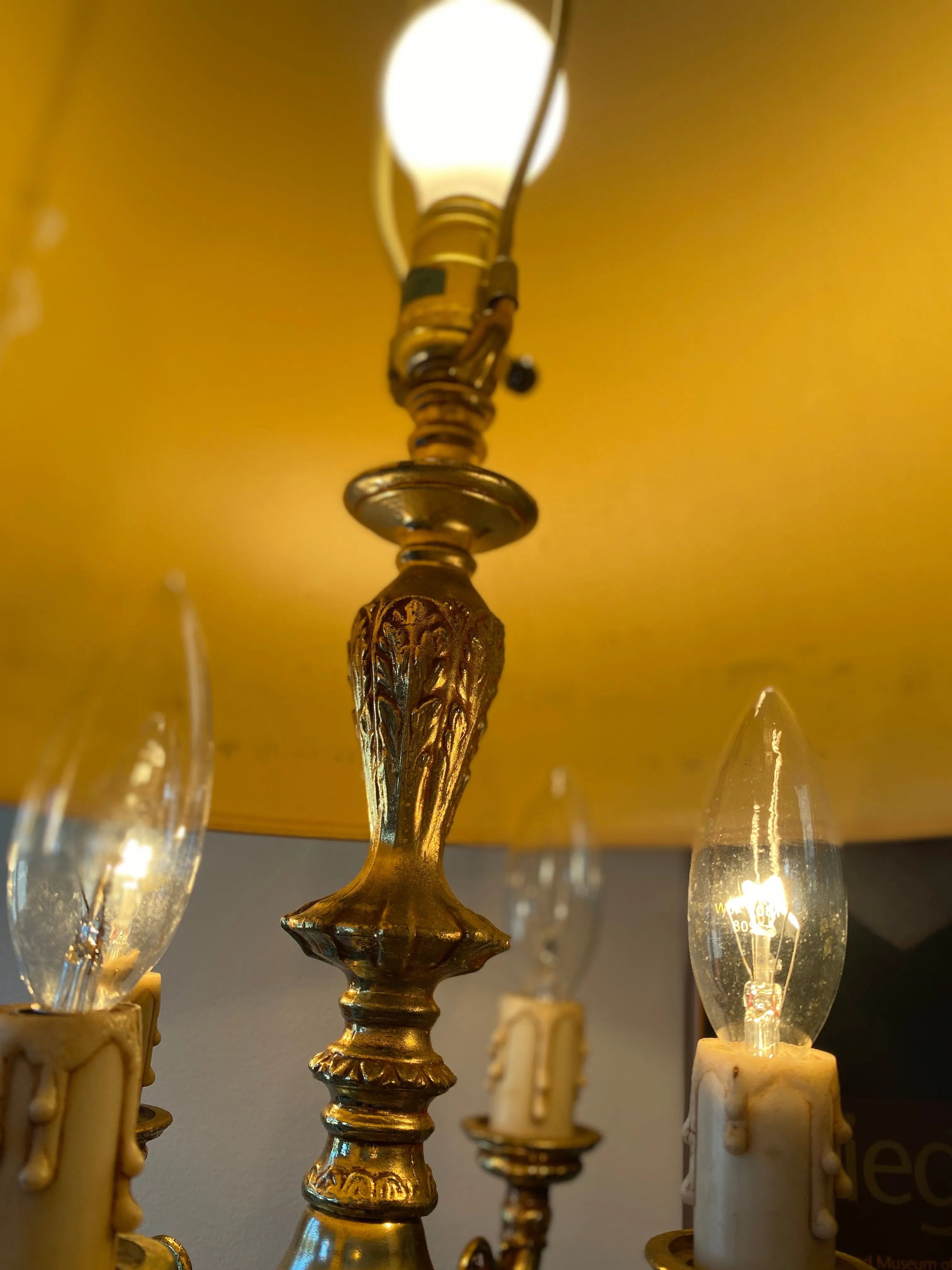 Vintage Mid Century Large Amber Carnival Lamp