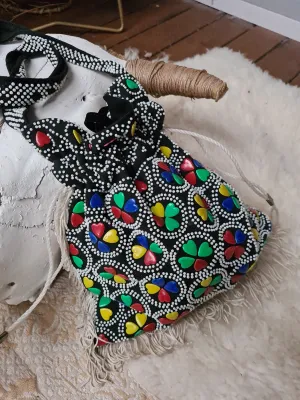 Vintage retro 1970s beaded Tassel bag