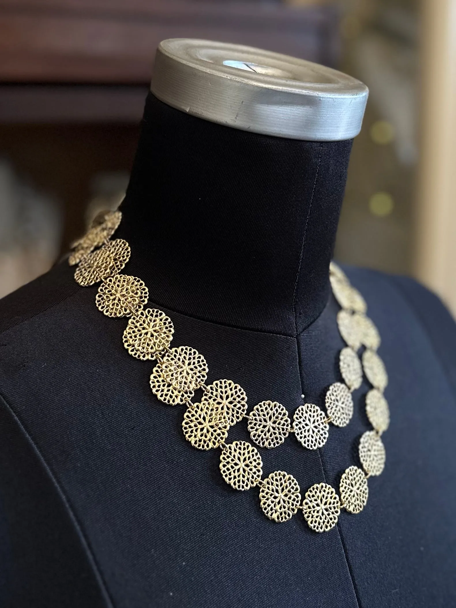 Vintage Signed BEN AMUN by Isaac Manevitz Gold Tone Filigree Floral Circle Chain Necklace 36.75”