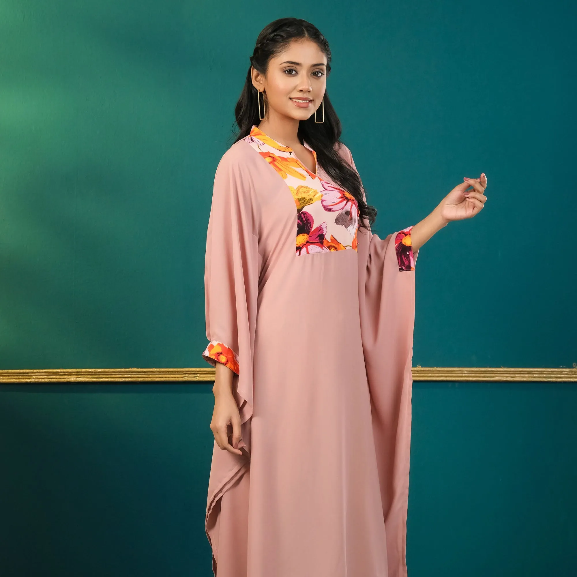 Women Pink Georgette Kaftan
