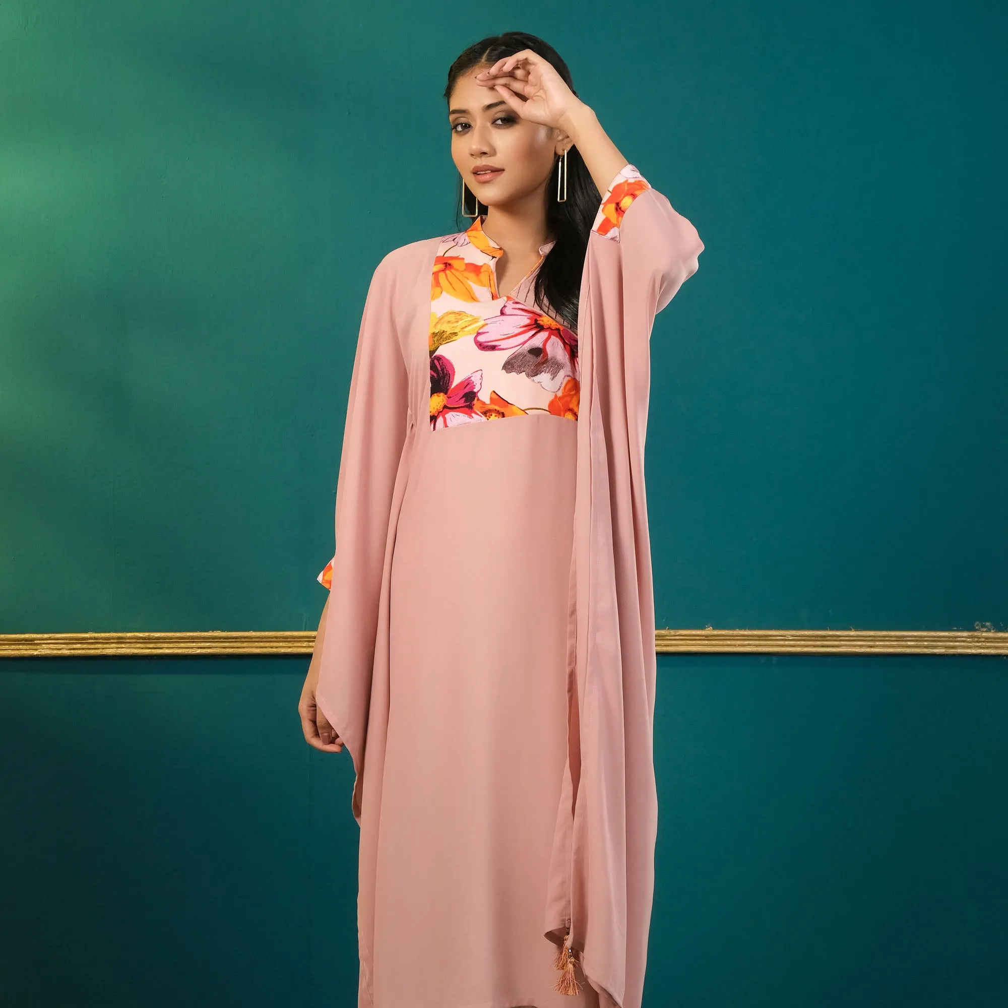 Women Pink Georgette Kaftan